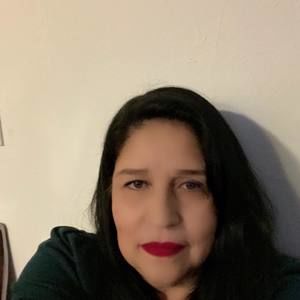 Meet your Posher, Erolinda